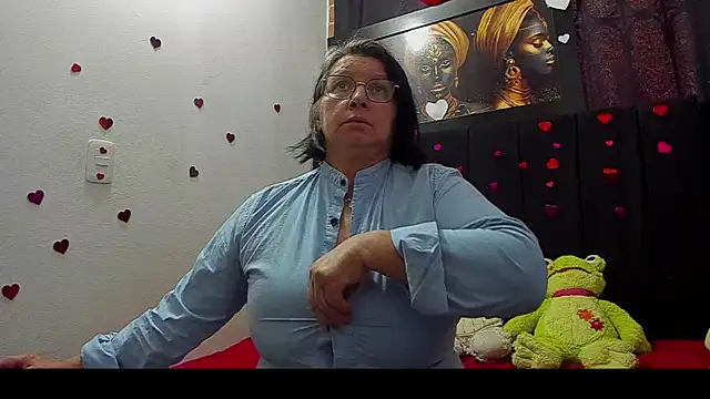 Evaaross 2345 online show from 7, 6, 2026