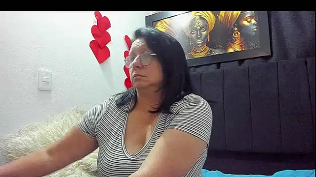 Evaaross 2345 online show from 15, 3, 2025