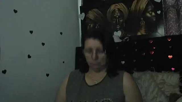 Evaaross 2345 online show from 11, 3, 2026