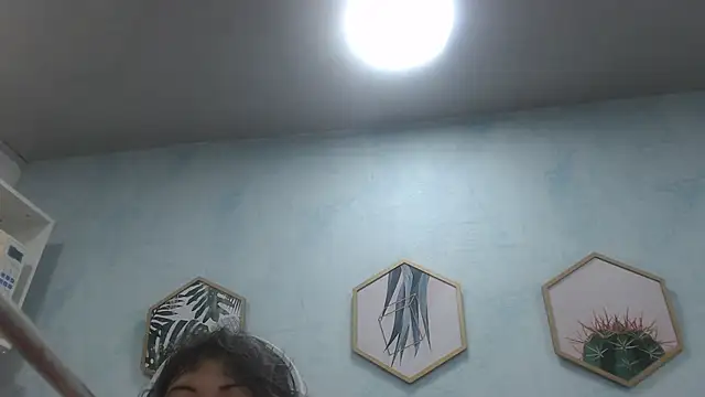 Drool Sucker online show from 18, 4, 2026