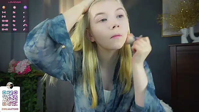 DaisyElmers online show from 18, 3, 2025