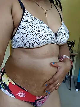 Snapshot of PayalSharmahot143 chatting on 6, 6, 2026 PayalSharmahot143 online show from 6, 6, 2026