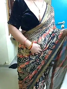 Snapshot of PayalSharmahot143 chatting on 13, 5, 2026 PayalSharmahot143 online show from 13, 5, 2026