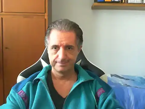 Snapshot of lliuk70mi chatting on 2, 3, 2025 lliuk70mi online show from 2, 3, 2025