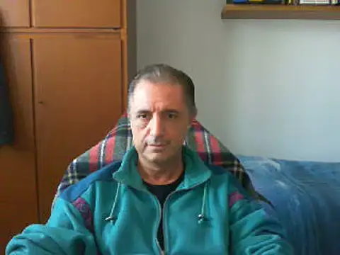 Snapshot of lliuk70mi chatting on 27, 11, 2025 lliuk70mi online show from 27, 11, 2025