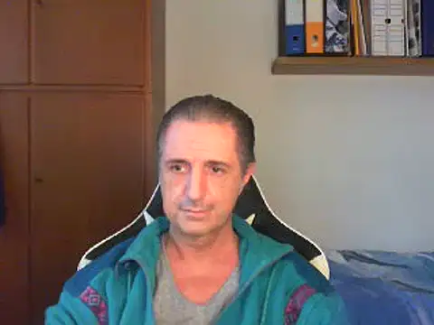 Snapshot of lliuk70mi chatting on 22, 12, 2024 lliuk70mi online show from 22, 12, 2024