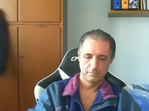 Snapshot of lliuk70mi chatting on 29, 1, 2025 lliuk70mi online show from 29, 1, 2025