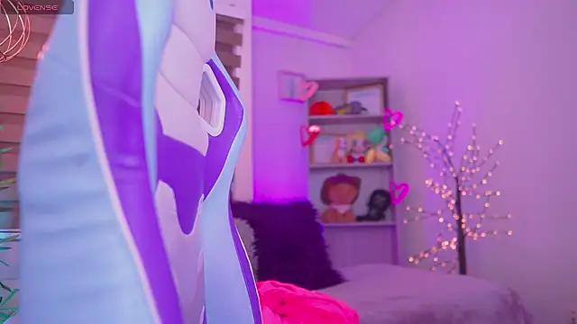 milly kenner online show from 25, 9, 2025