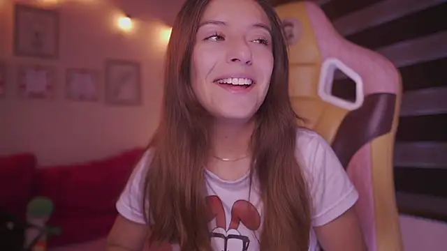 milly kenner online show from 28, 2, 2025