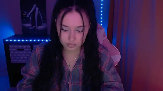 Snapshot of AlisaLink chatting on 14, 3, 2025 AlisaLink online show from 14, 3, 2025