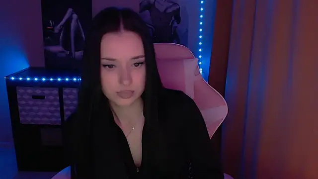 Snapshot of AlisaLink chatting on 25, 2, 2025 AlisaLink online show from 25, 2, 2025