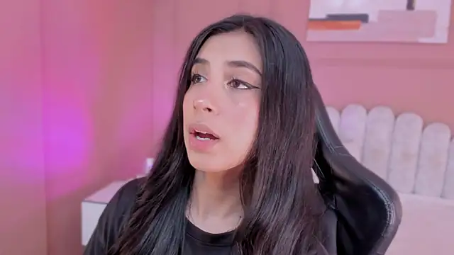 zia cooper online show from 25, 2, 2026