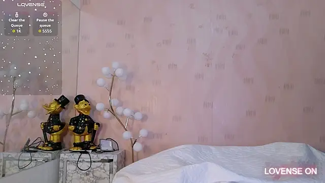 littleebonymommy online show from 24, 3, 2026