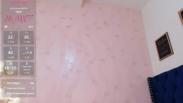 Snapshot of littleebonymommy chatting on 21, 4, 2026 littleebonymommy online show from 21, 4, 2026