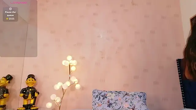 littleebonymommy online show from 27, 3, 2026