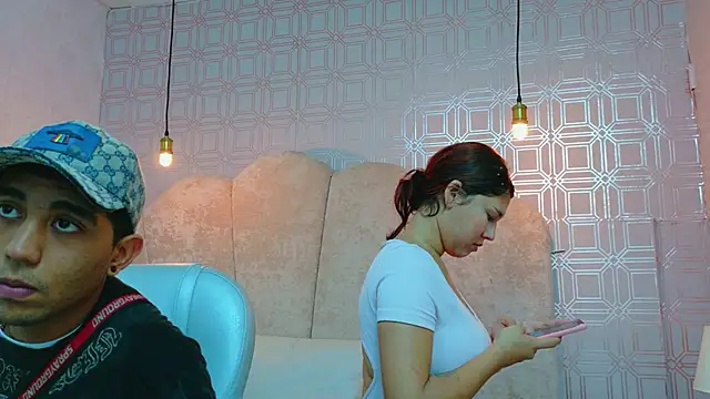 Annyeli online show from 6, 11, 2025