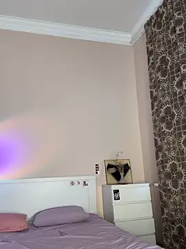 bigbabykiki online show from 24, 10, 2025