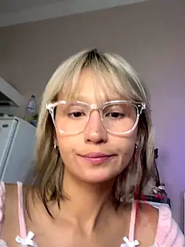 bigbabykiki online show from 10, 9, 2025