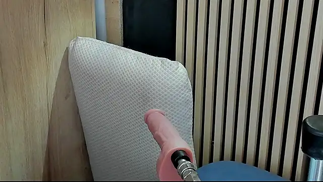 Liittlelucy online show from 12, 12, 2024