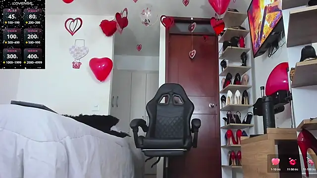 SophieBaker   online show from 14, 2, 2026