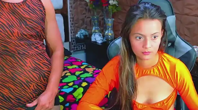 Snapshot of ValentinaAndTerry chatting on 2, 3, 2025 ValentinaAndTerry online show from 2, 3, 2025