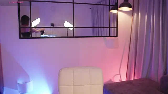 theaome online show from 25, 5, 2026