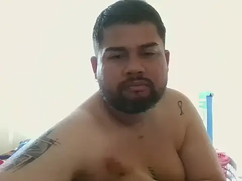 GABRIELGARCIA1313 online show from 15, 2, 2026