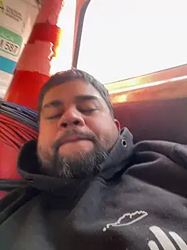 GABRIELGARCIA1313 online show from 25, 6, 2026
