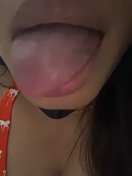  riyaahahaha  online show from 9, 2, 2026