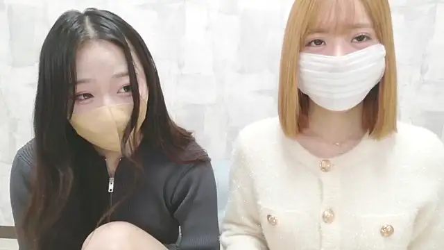 LOVE MOMO LOVE online show from 4, 2, 2026