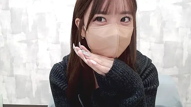 LOVE MOMO LOVE online show from 1, 10, 2025