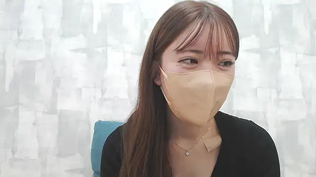 LOVE MOMO LOVE online show from 14, 12, 2024