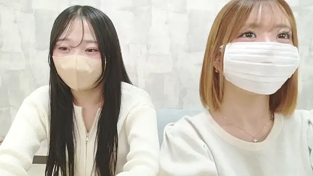 LOVE MOMO LOVE online show from 26, 5, 2026