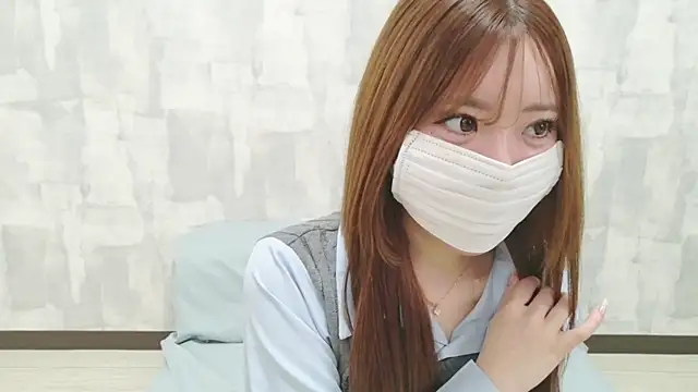 LOVE MOMO LOVE online show from 1, 6, 2026