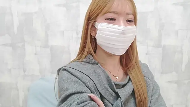 LOVE MOMO LOVE online show from 21, 3, 2026