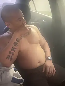 EatMyCake831 online show from 19, 2, 2025