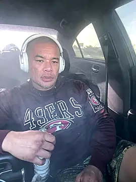 EatMyCake831 online show from 15, 12, 2025