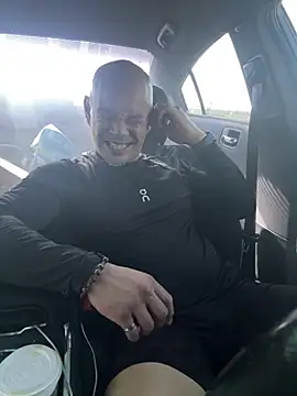 EatMyCake831 online show from 12, 2, 2026