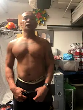 EatMyCake831 online show from 28, 9, 2025