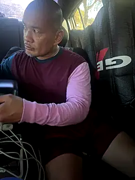 EatMyCake831 online show from 3, 11, 2025