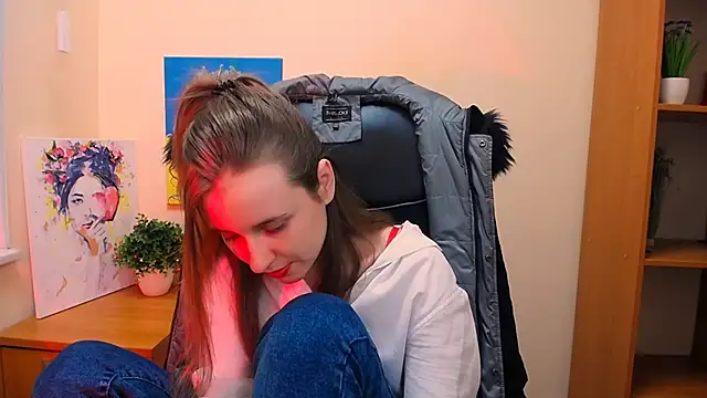  Nicole new online show from 18, 2, 2025