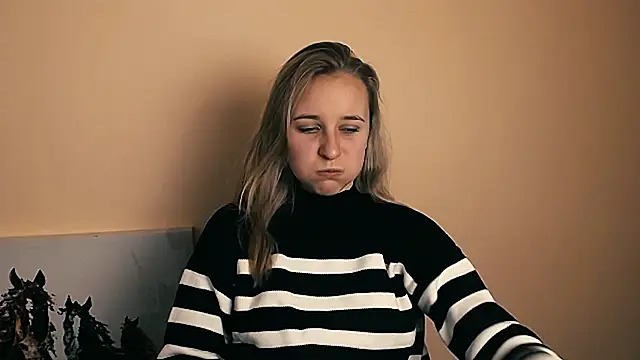  Nicole new online show from 29, 10, 2025