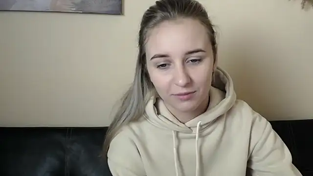  Nicole new online show from 12, 11, 2025