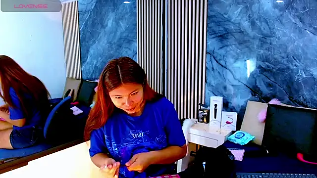 Isalombardi online show from 21, 9, 2025