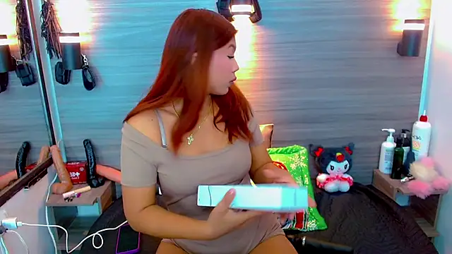 Isalombardi online show from 22, 12, 2025