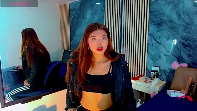 Isalombardi online show from 25, 9, 2025