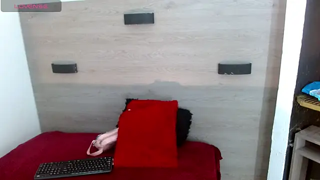 Isalombardi online show from 16, 4, 2026