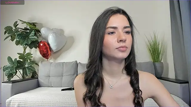 NicoleLuv online show from 16, 3, 2025