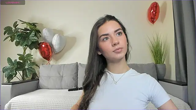 NicoleLuv online show from 10, 3, 2025