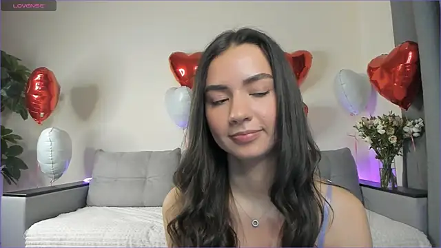 NicoleLuv online show from 14, 2, 2025